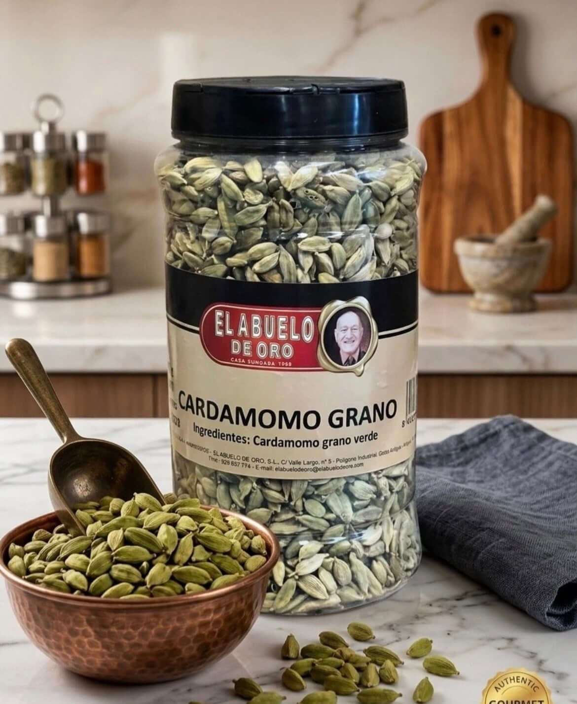 Granos de cardamomo verde en envase de 460g, especias gourmet premium de El Abuelo de Oro, aroma intenso y natural